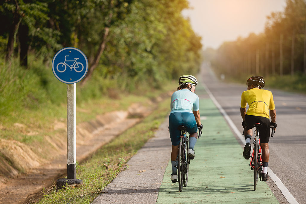 Bicycle Traffic Laws – Road Rights and Cyclist Responsibilities